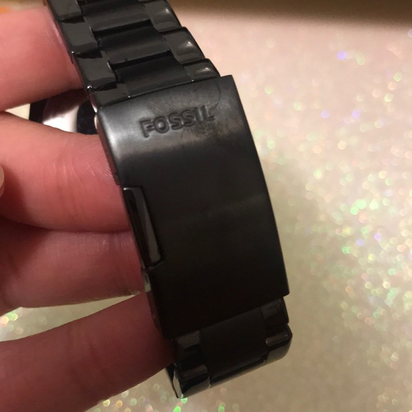 Stainless Steel Black Fossil Watch - Picture 4 of 11